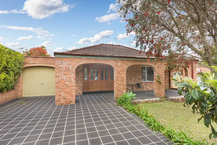 55 Banksia Avenue, Engadine NSW 2233