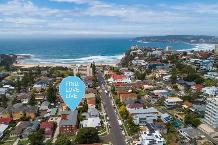 Second view of Homely apartment listing, 11/1 Murray Road, Freshwater NSW 2096