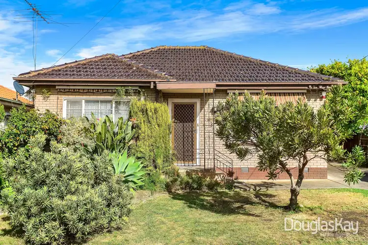 3 Chelsey Street, Ardeer VIC 3022