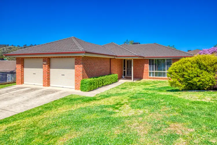 2 Hawk Place, Wodonga VIC 3690