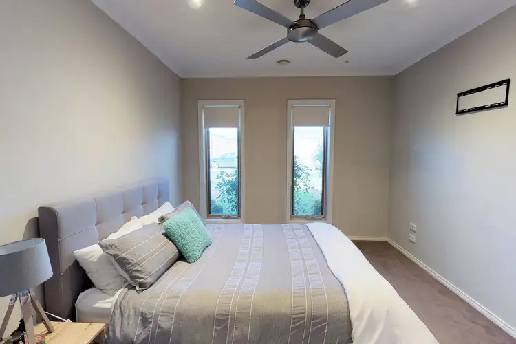 Fifth view of Homely house listing, 3 Kilkenny Close, Traralgon VIC 3844