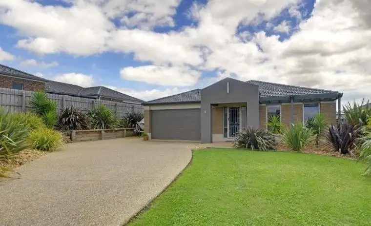 Main view of Homely house listing, 8 Notting Hill, Traralgon VIC 3844
