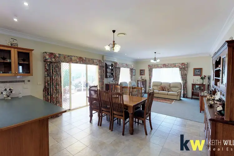 Fifth view of Homely house listing, 3 Lachlan Close, Traralgon VIC 3844