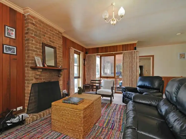 Fifth view of Homely house listing, 2 Protea Place, Traralgon South VIC 3844