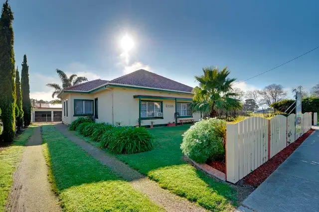6 Albert Street, Rosedale VIC 3847