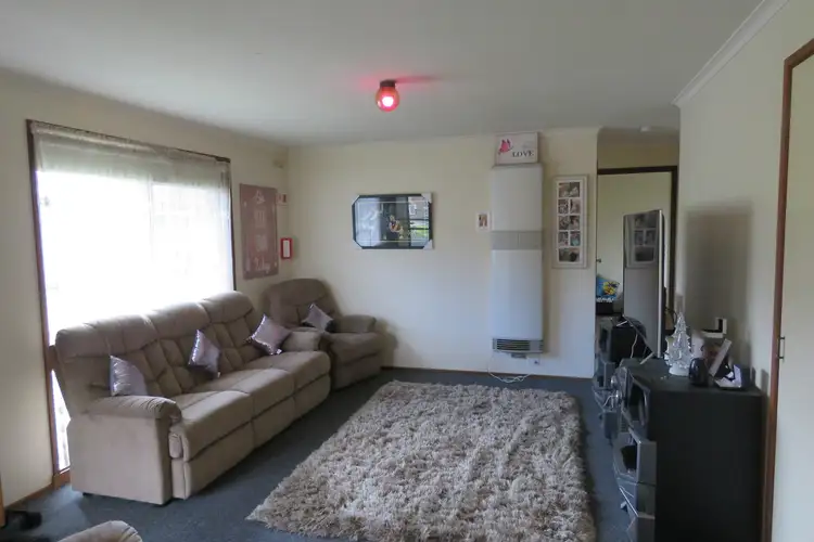 Second view of Homely unit listing, 3/4 Duke Street, Rosedale VIC 3847