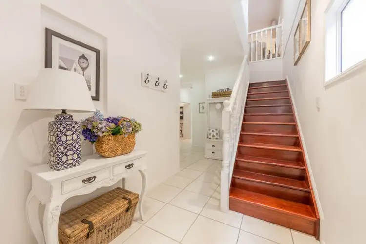Second view of Homely house listing, 118 Stratton Terrace, Manly QLD 4179