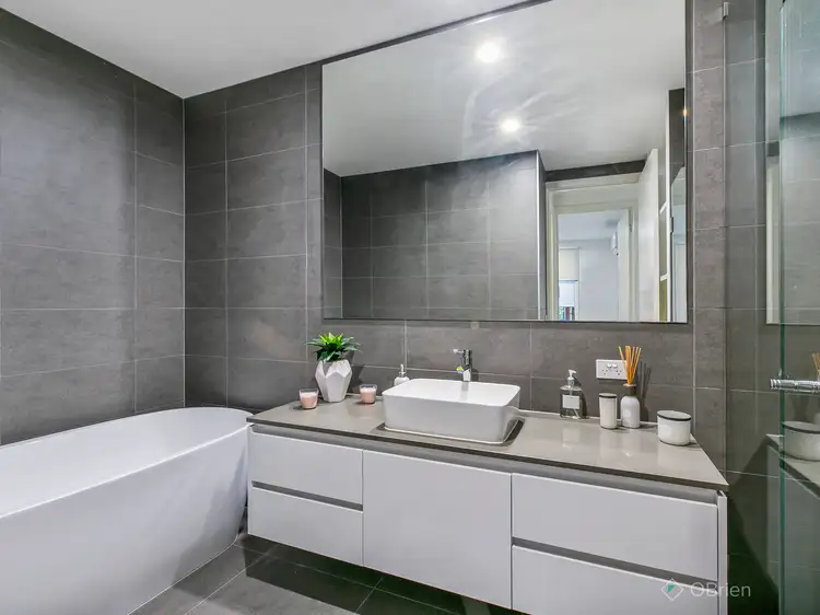 Sixth view of Homely house listing, 4 Aramon Way, Berwick VIC 3806
