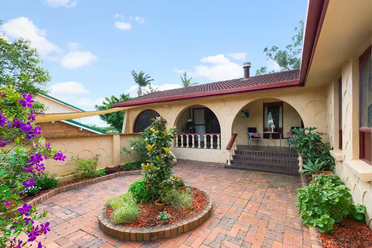 16 Jeanette Avenue, Springwood QLD 4127