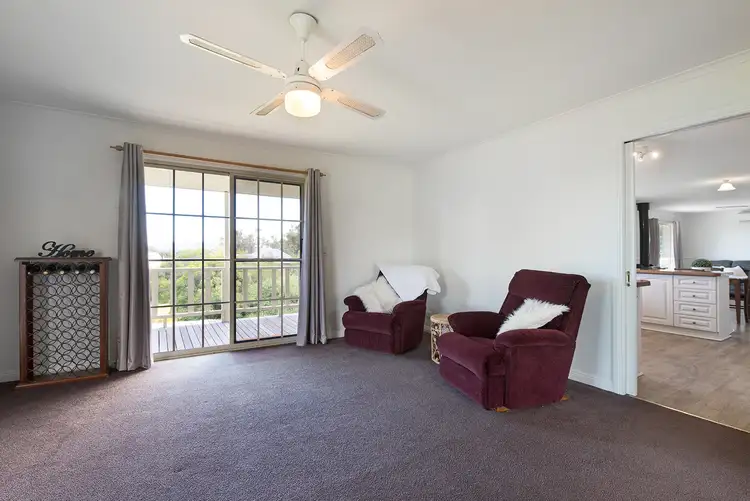 Sixth view of Homely house listing, 2 Cooke Street, Elphinstone VIC 3448