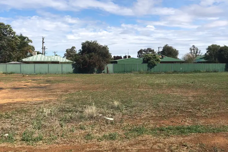7 Waterford Circuit, Narromine NSW 2821