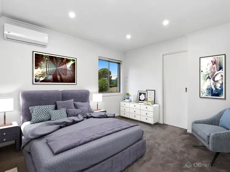 Fifth view of Homely unit listing, 4 Melina Court, Endeavour Hills VIC 3802