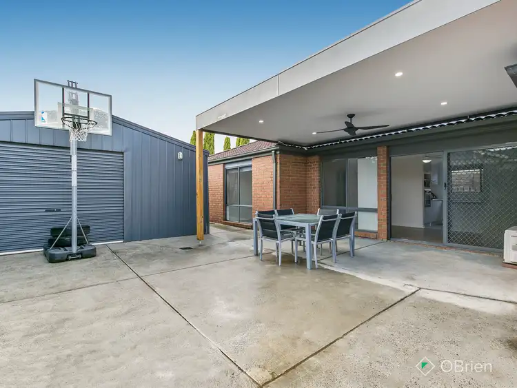 Sixth view of Homely house listing, 19 Jaye Place, Cranbourne West VIC 3977