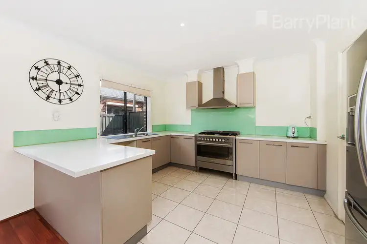 17 Appleby Loop, Derrimut VIC 3026