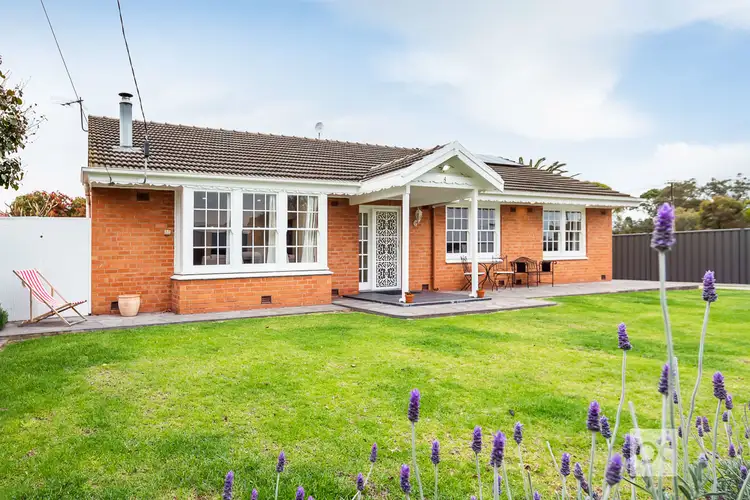 4 Wald Avenue, Semaphore South SA 5019