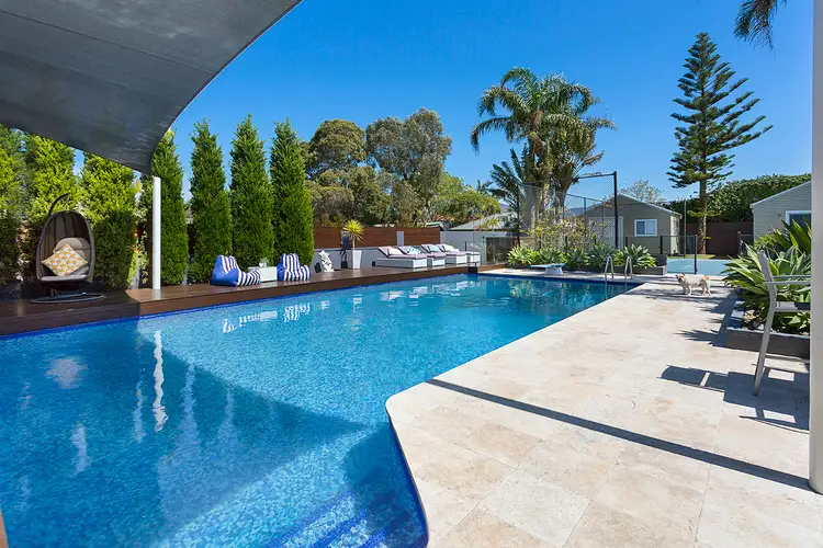 42 Dempster Street, West Wollongong NSW 2500