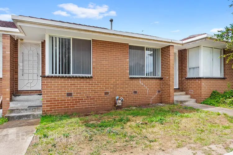 2/53 Shirley Street, St Albans VIC 3021