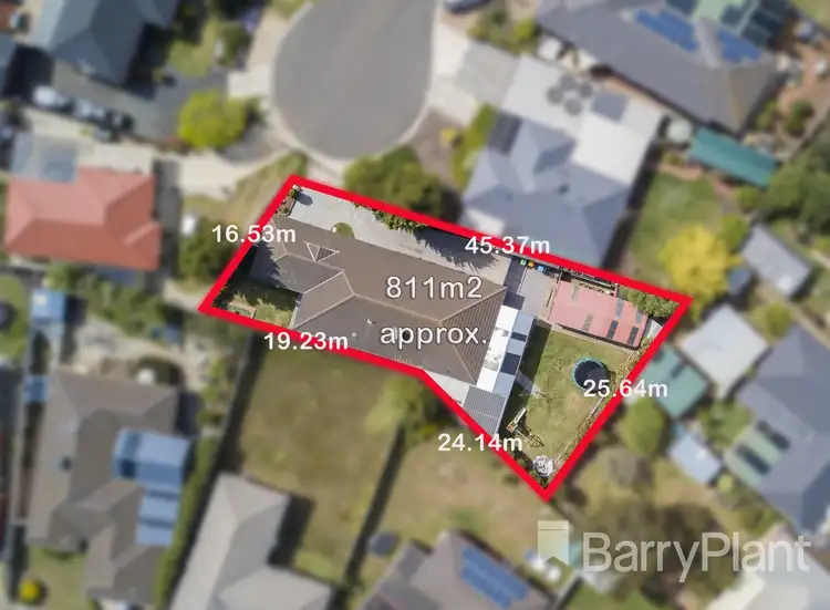 Second view of Homely house listing, 8 Shearwater Court, Hoppers Crossing VIC 3029