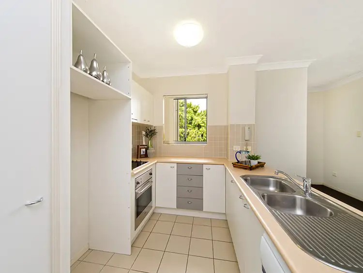 Fifth view of Homely unit listing, 9/36 Holland Street, Toowong QLD 4066