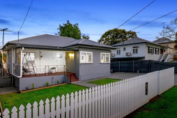 24 Kogarah Street, Tarragindi QLD 4121