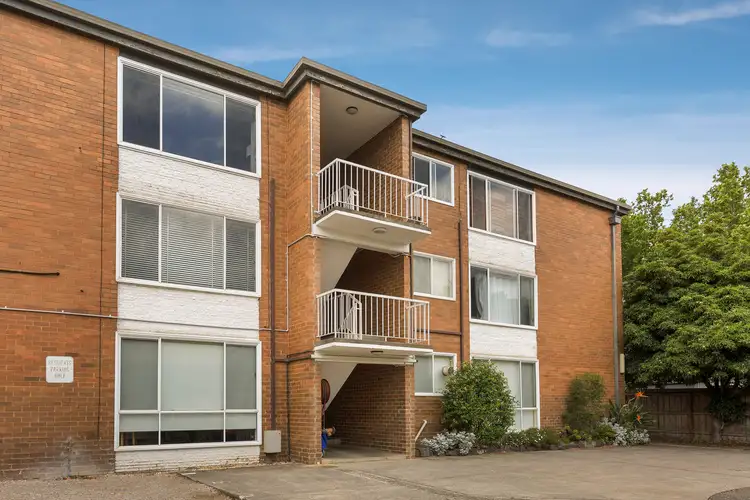 Main view of Homely apartment listing, 9/6-10 Farnham Court, Flemington VIC 3031