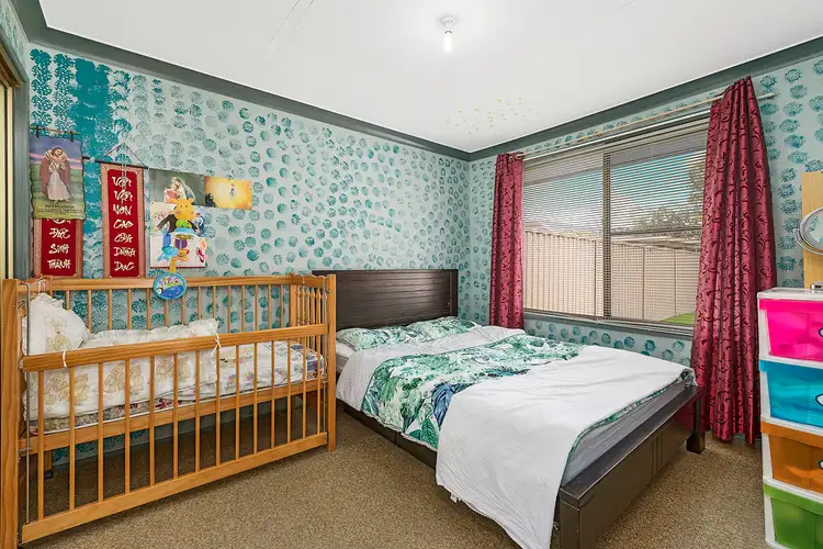 Fifth view of Homely house listing, 2/18 Tungoo Place, St Helens Park NSW 2560