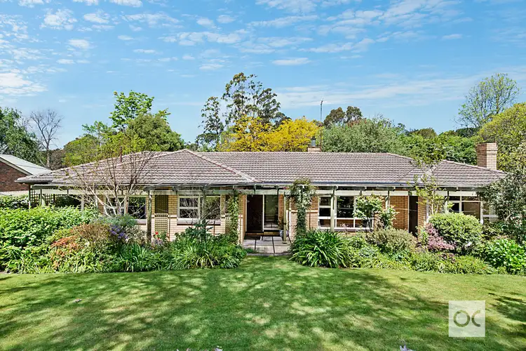 33 Lesley Crescent, Crafers SA 5152