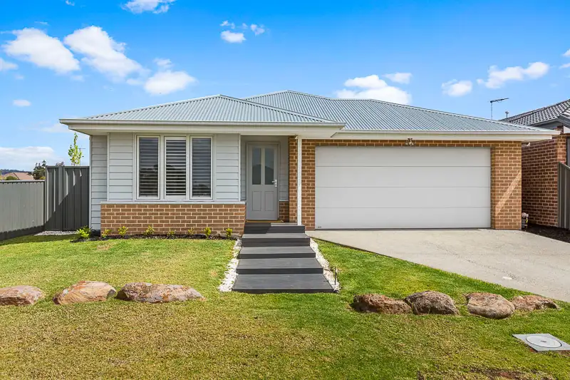 Main view of Homely house listing, 10 Aranar Court, Bacchus Marsh VIC 3340