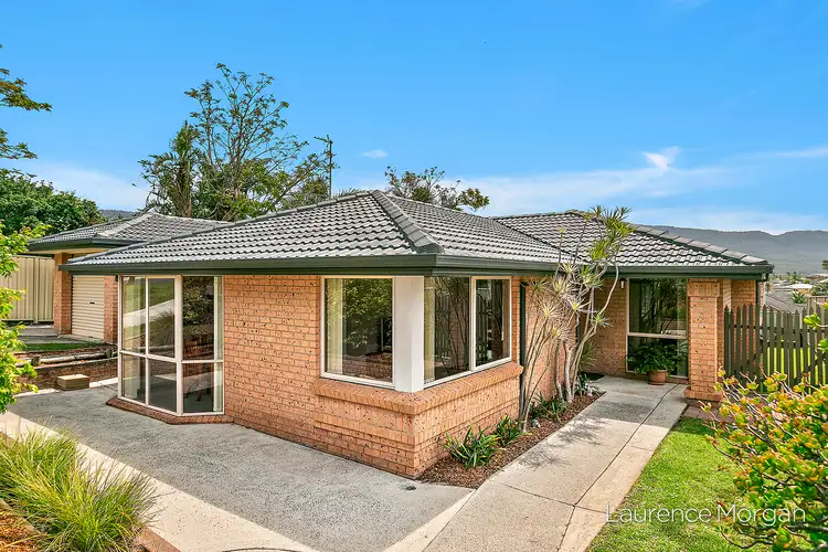 4 Throsby Avenue, Horsley NSW 2530