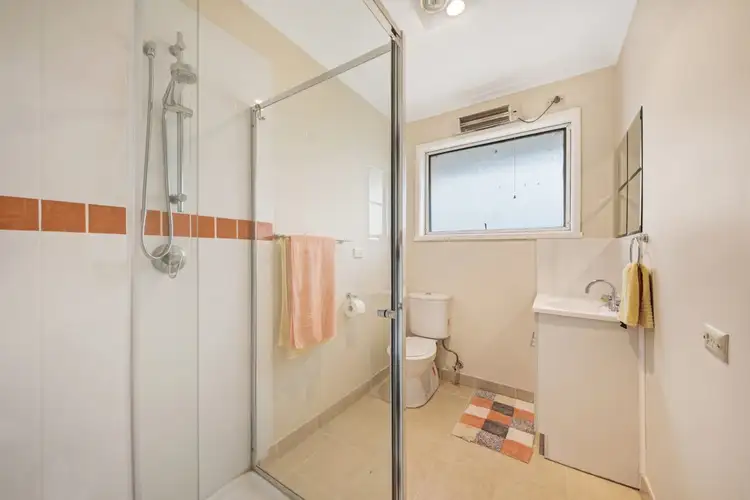Fourth view of Homely house listing, 16 Lois Street, St Albans VIC 3021