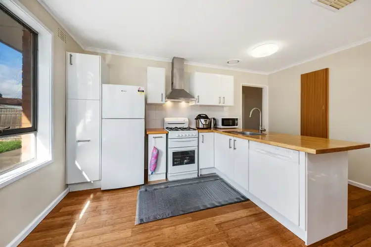 Seventh view of Homely house listing, 16 Lois Street, St Albans VIC 3021