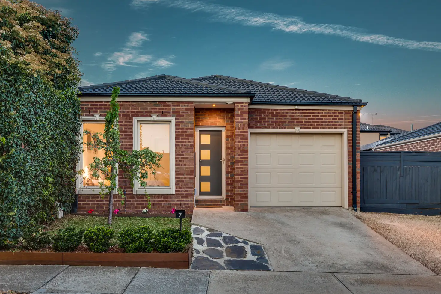 Main view of Homely house listing, 7 Mountbatten Way, Sydenham VIC 3037