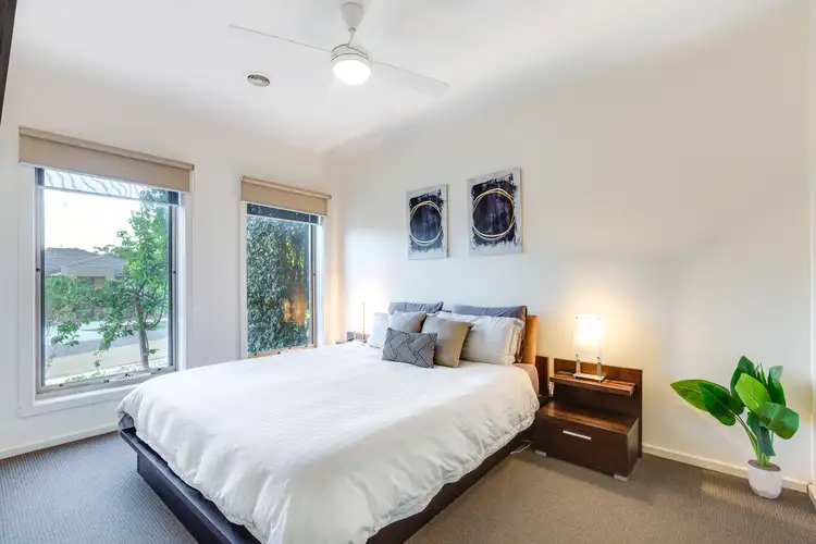 Sixth view of Homely house listing, 7 Mountbatten Way, Sydenham VIC 3037