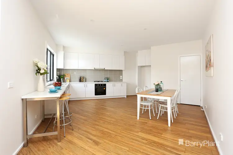 Third view of Homely townhouse listing, 2/6 Fawkner Road, Pascoe Vale VIC 3044