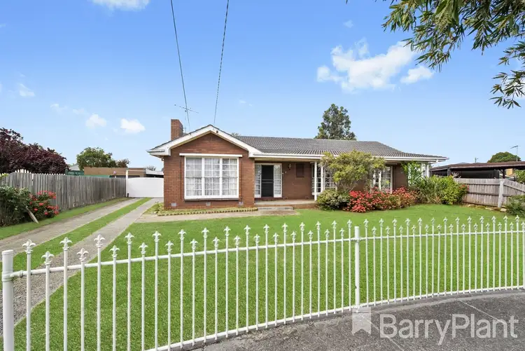 3 David Street, Melton South VIC 3338