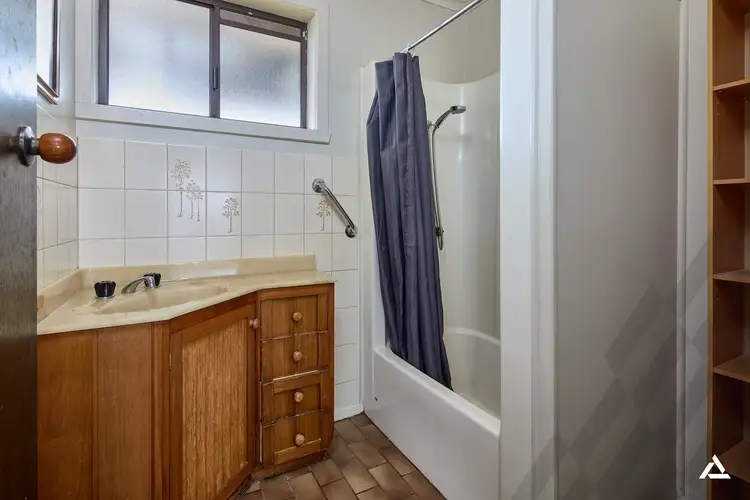 Sixth view of Homely unit listing, 2/9 Archibald Crescent, Warragul VIC 3820