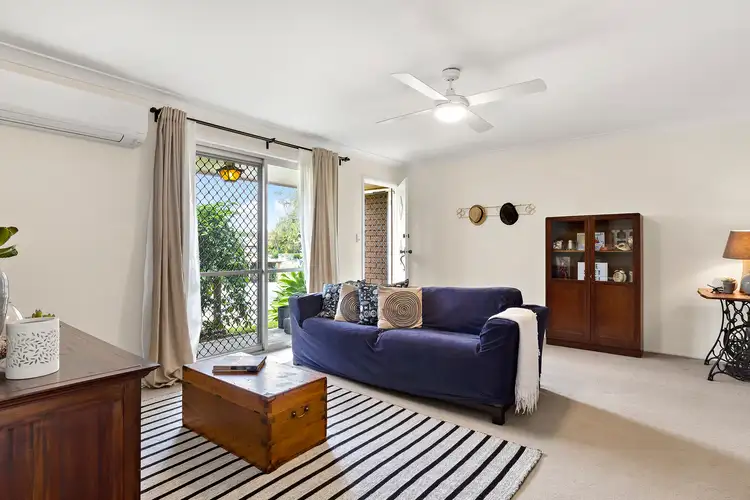 Second view of Homely house listing, 42 Cornflower Street, Mansfield QLD 4122