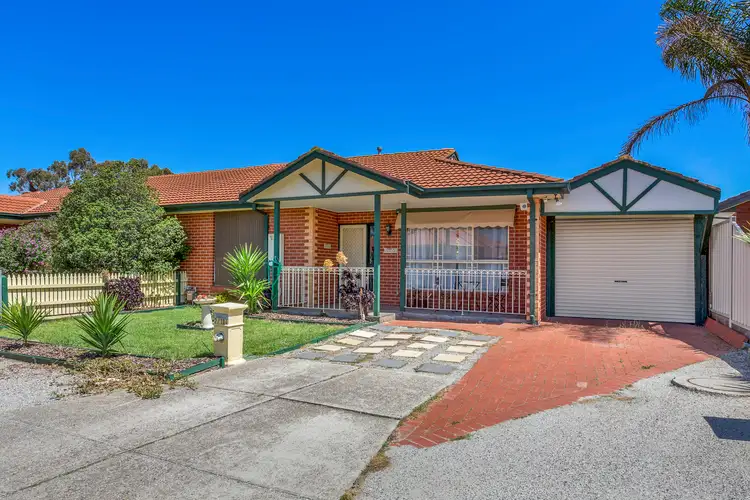 Main view of Homely unit listing, 2/104 Willys Avenue, Keilor Downs VIC 3038