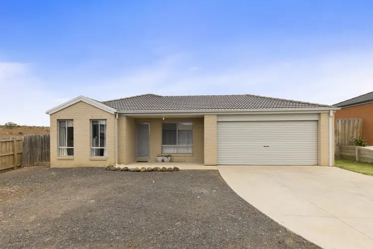 4 Sixth Mews, Bacchus Marsh VIC 3340