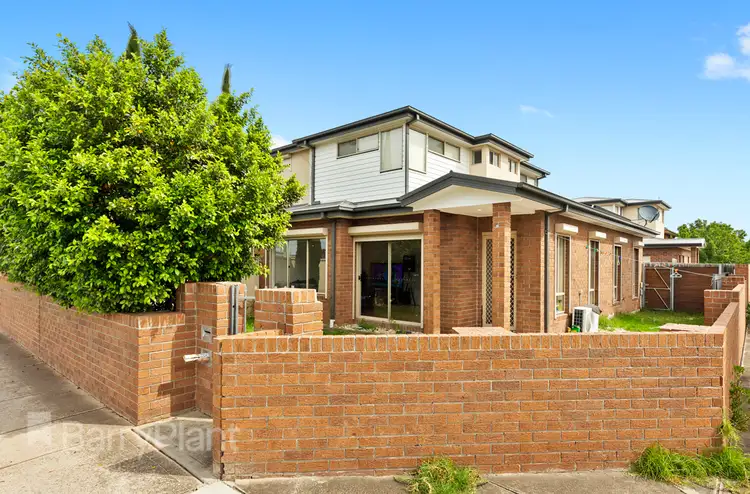 1/8 Bond Avenue, St Albans VIC 3021