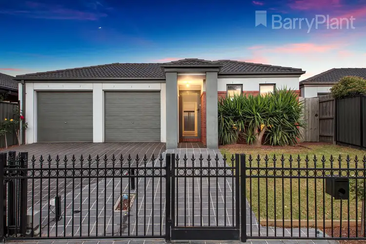5 Barrwang Street, Cairnlea VIC 3023