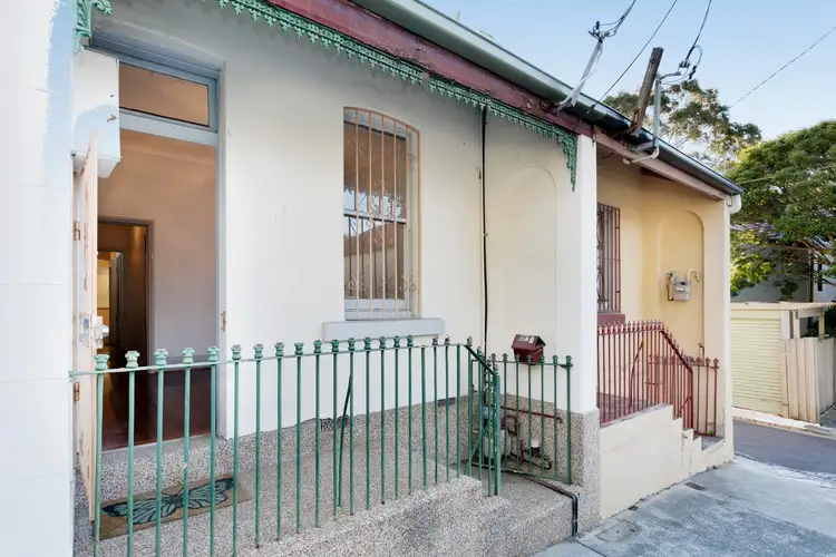 17 Chelmsford Street, Newtown NSW 2042