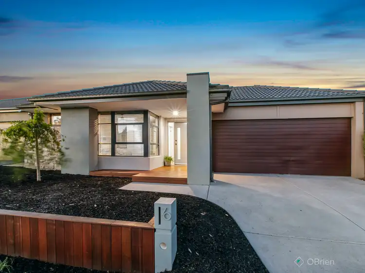 70 Sabel Drive, Cranbourne North VIC 3977