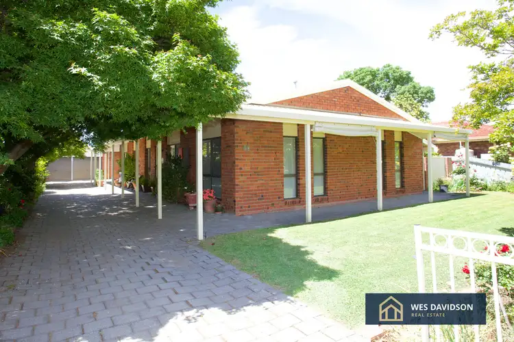13 Mintern Crescent, Horsham VIC 3400