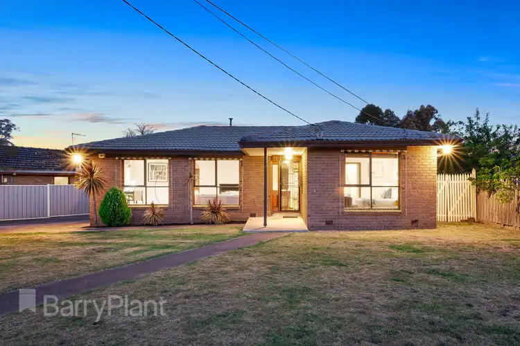 4 Bundeena Avenue, Kealba VIC 3021