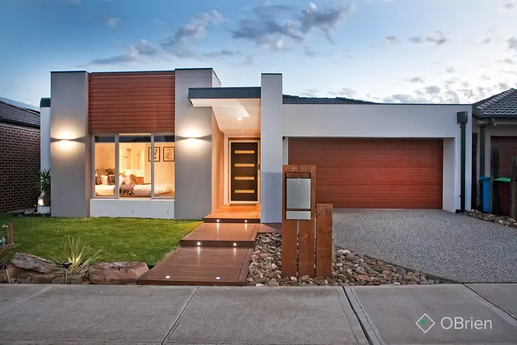 29 Arbourlea Boulevard, Cranbourne North VIC 3977