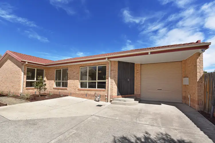 Rear 2 Academy Avenue, Reservoir VIC 3073