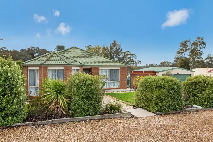 Main view of Homely house listing, 8 Julie Court, Kangaroo Flat VIC 3555