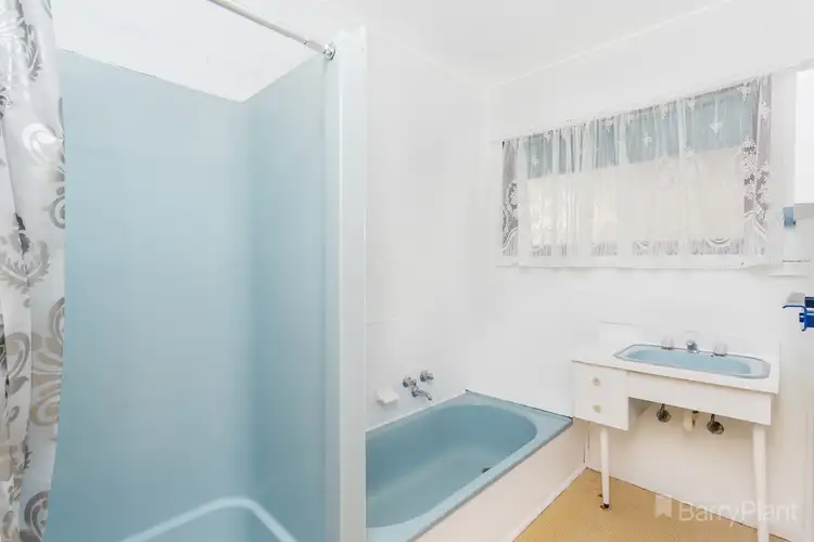 Second view of Homely block of units listing, 1,2,3/2 Walker Street, Long Gully VIC 3550