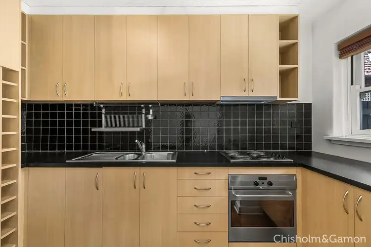 Fourth view of Homely apartment listing, 3/18 Pine Avenue, Elwood VIC 3184